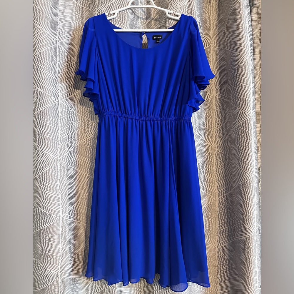 Torrid Sz 1 gorgeous bright blue dress